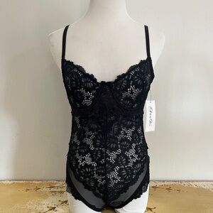 Oh la la Cheri Unlined Lace Teddy with Underwire lingerie one piece